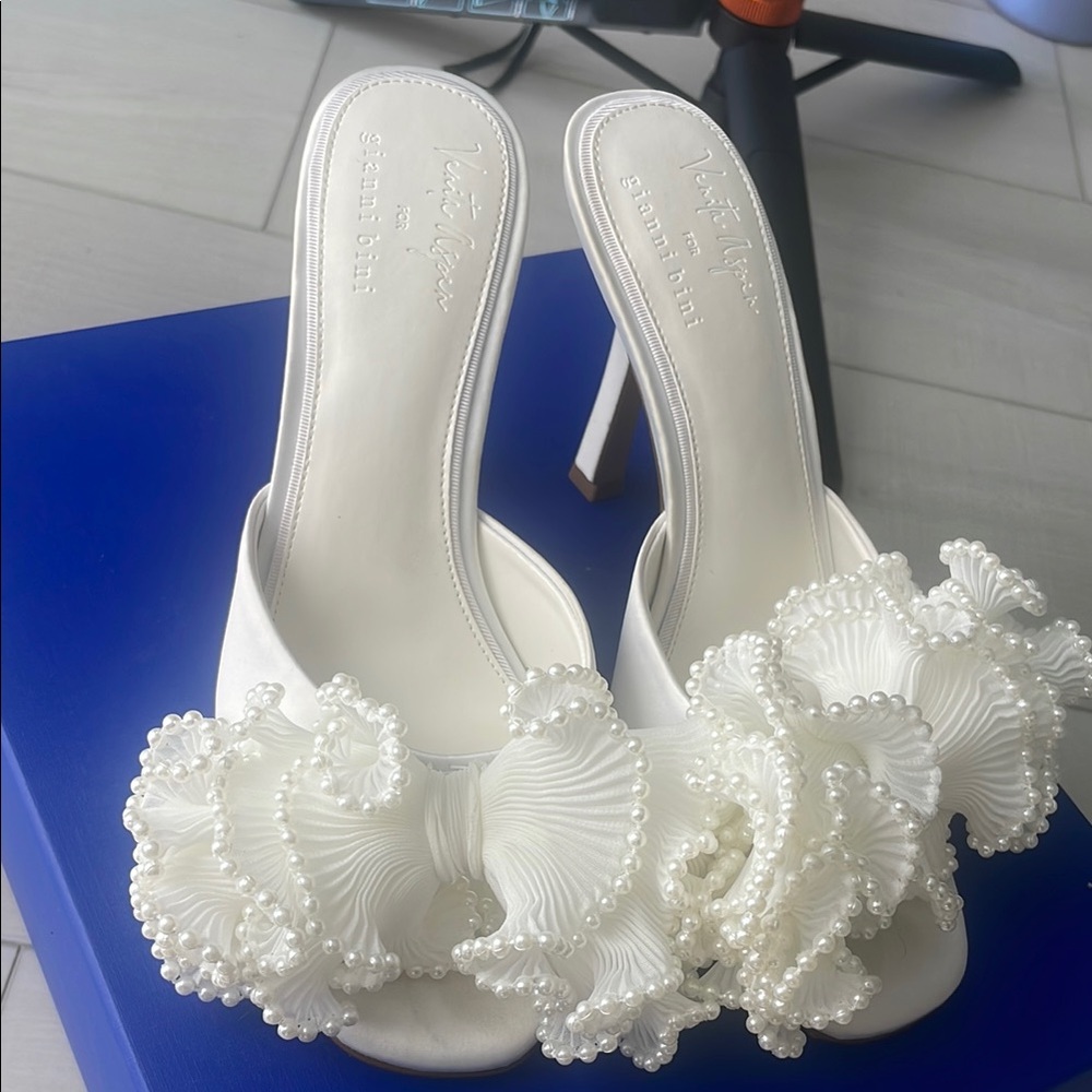 White Beaded Women's Slide Sandals